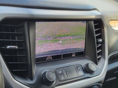 Used 2023 GMC Acadia SLE w/ Driver Convenience Package AWD/4WD image 22