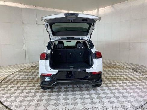 Used 2024 Buick Encore GX Sport Touring AWD/4WD image 34