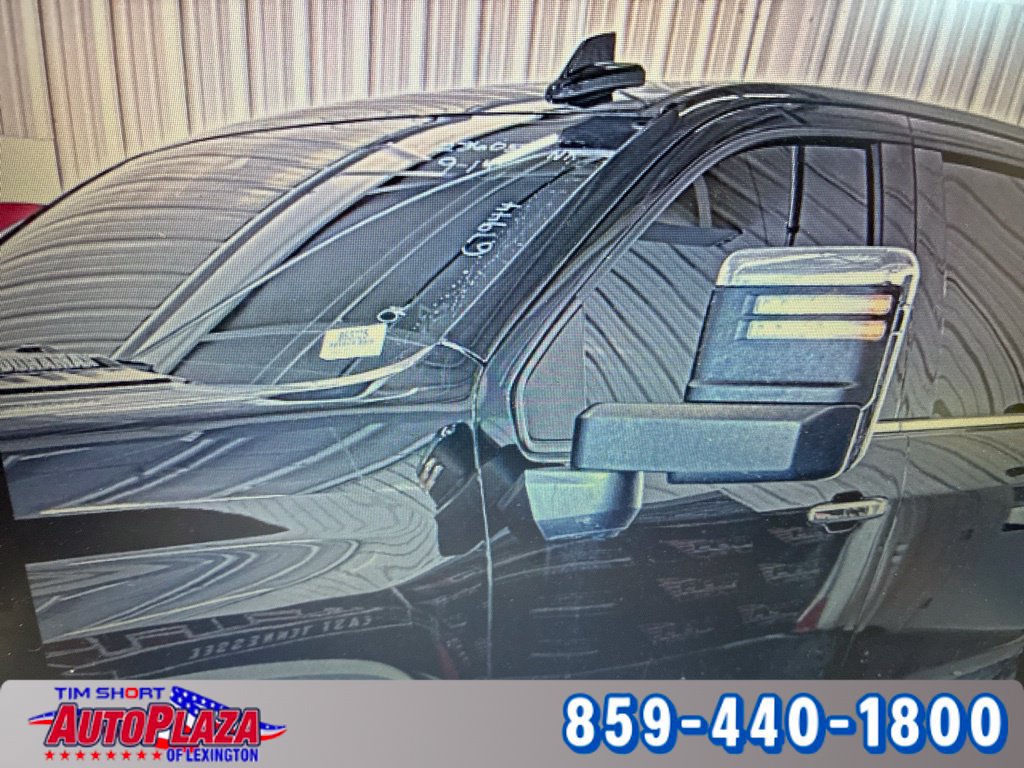Used 2020 Chevrolet Silverado 2500 LTZ w/ LTZ Premium Package AWD/4WD image 11