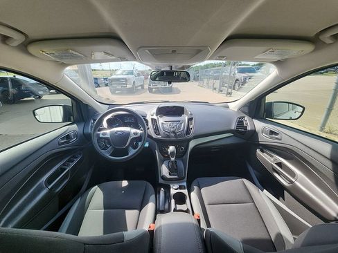 Used 2016 Ford Escape S FWD image 10