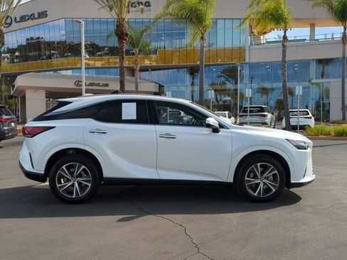 Used 2025 Lexus RX 350 FWD w/ Technology Package image 4