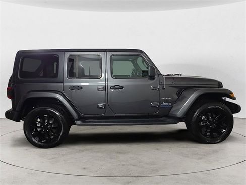Used 2023 Jeep Wrangler Unlimited Sahara w/ Cold Weather Group image 6