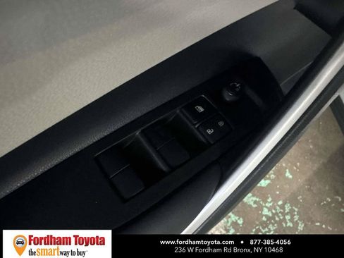 Used 2026 Toyota Corolla Cross L AWD/4WD image 16