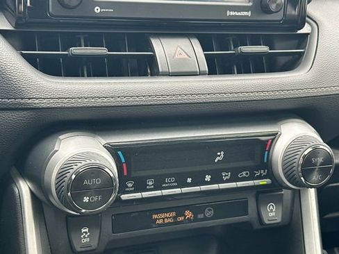 Certified 2021 Toyota RAV4 XLE w/ Convenience Package FWD image 25