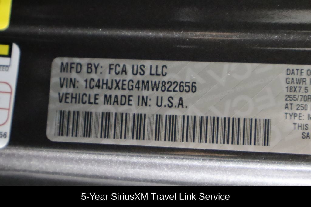 Used 2021 Jeep Wrangler Unlimited Sahara AWD/4WD image 37