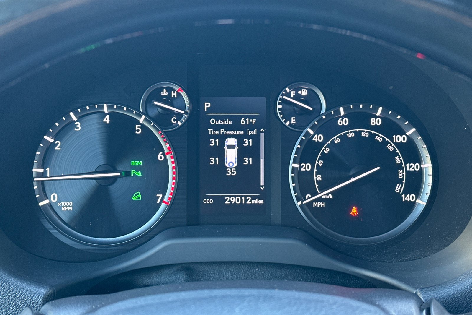 Used 2020 Lexus GX 460 Premium w/ Premium Package AWD/4WD image 23