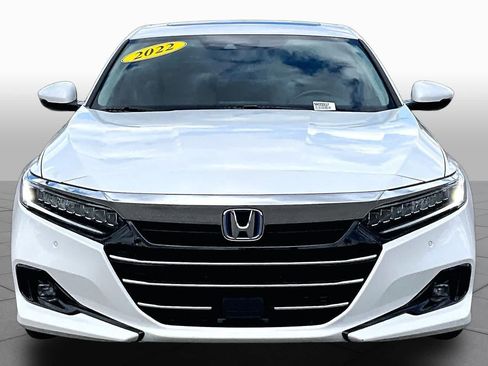 Used 2022 Honda Accord Touring image 3