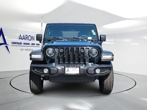 Used 2023 Jeep Wrangler Unlimited AWD/4WD image 4
