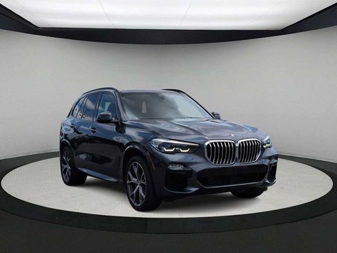 Used 2021 BMW X5 xDrive40i w/ M Sport Package AWD/4WD image 2