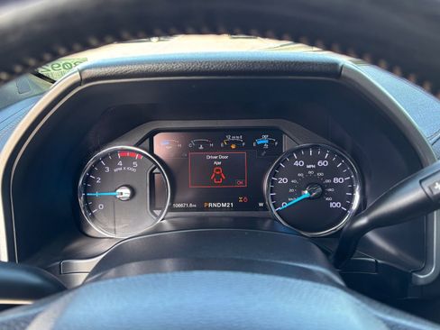 Used 2019 Ford F250 Platinum w/ Platinum Ultimate Package AWD/4WD image 27