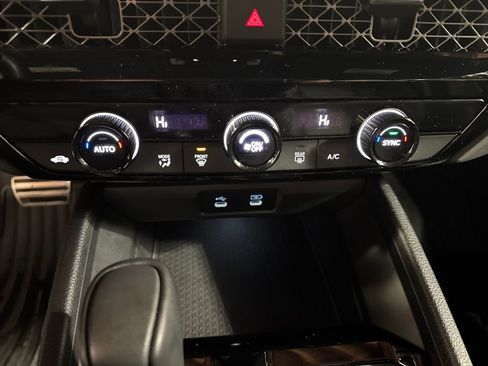 Used 2023 Honda Accord Sport image 19