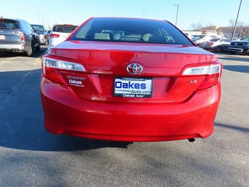 Used 2013 Toyota Camry LE image 6