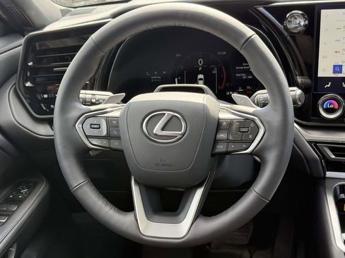 Used 2026 Lexus TX 350 AWD image 9