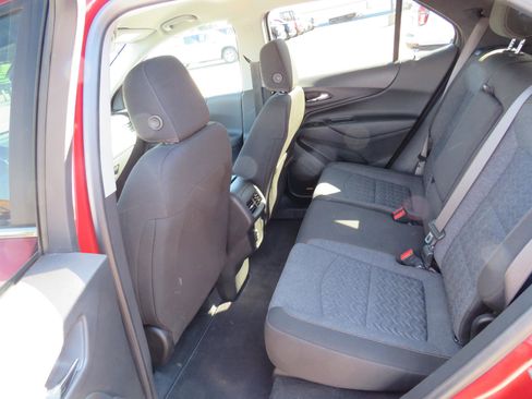 Used 2022 Chevrolet Equinox LT image 8