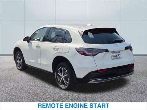 Certified 2024 Honda HR-V EX-L image 9