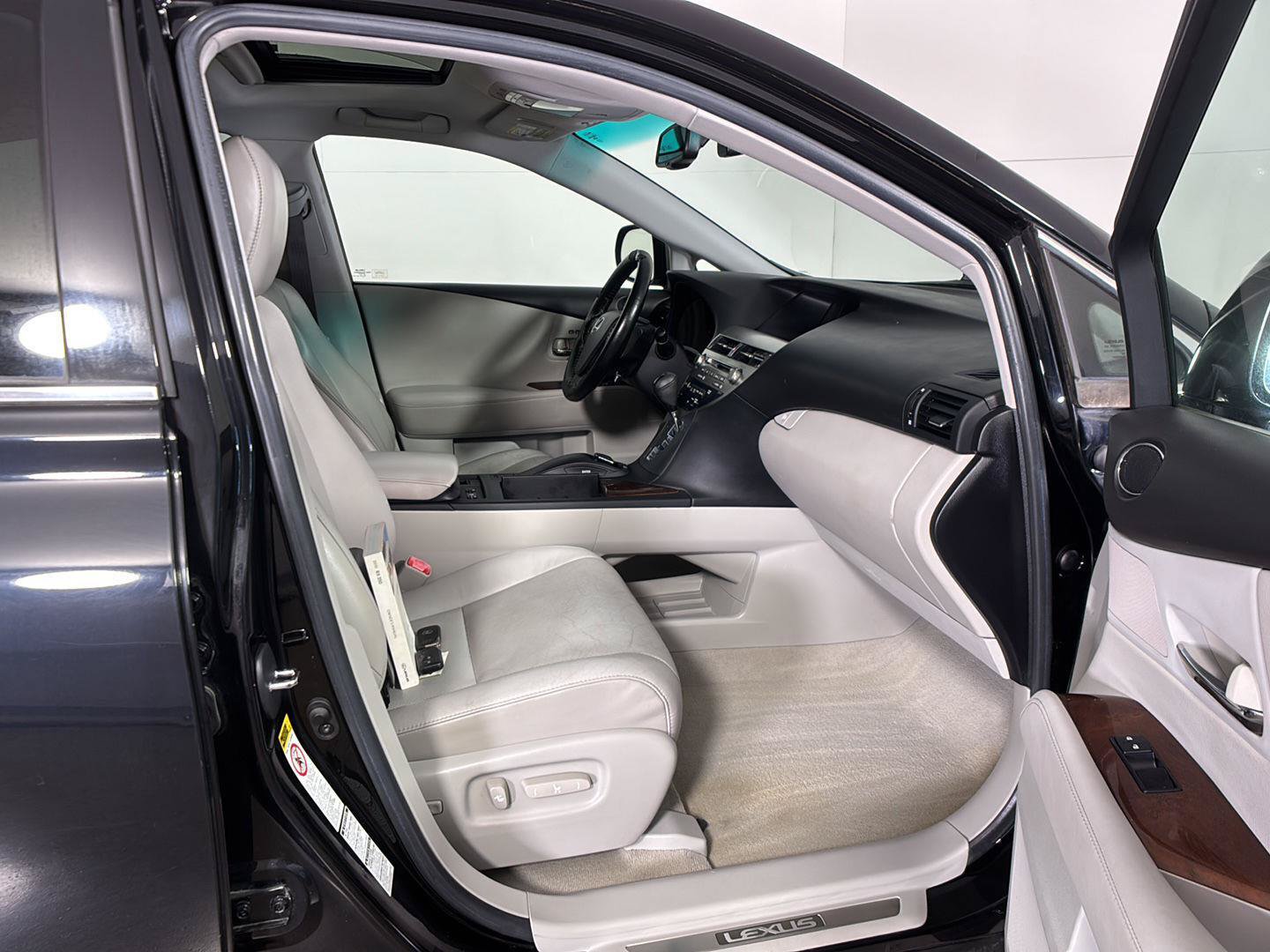 Used 2010 Lexus RX 350 AWD image 10
