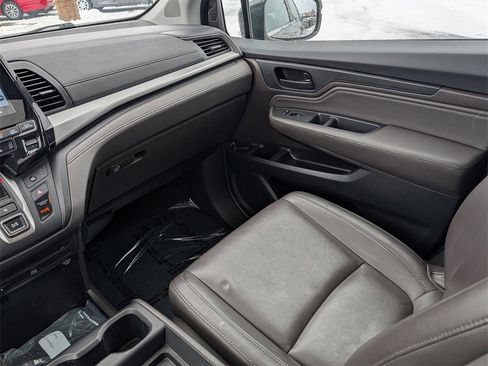 Used 2018 Honda Odyssey Touring image 15