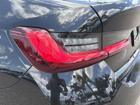 New 2025 BMW 330i Sedan w/ Convenience Package RWD image 10
