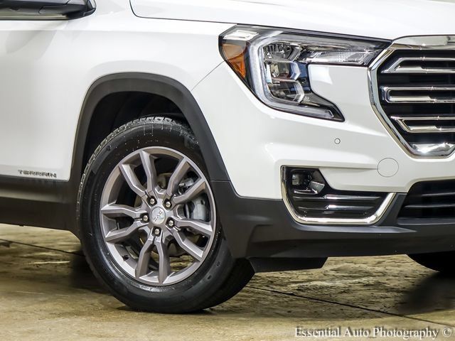 Certified 2023 GMC Terrain SLT w/ Infotainment Package II AWD/4WD image 4