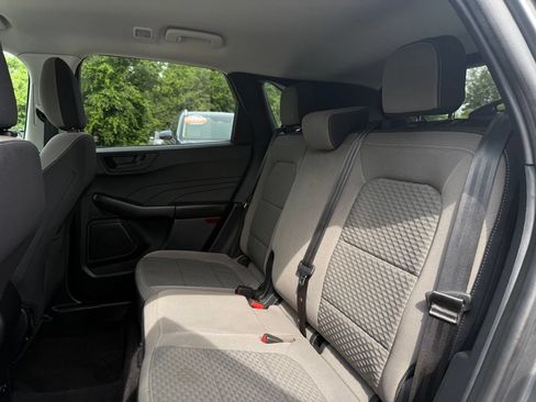 Used 2022 Ford Escape SE AWD/4WD image 9