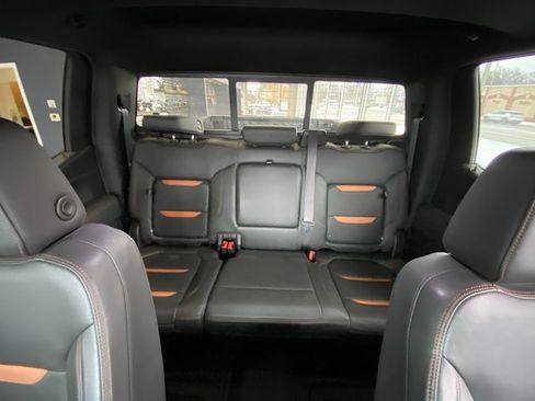 Used 2021 GMC Sierra 1500 AT4 w/ AT4 Value Package image 18