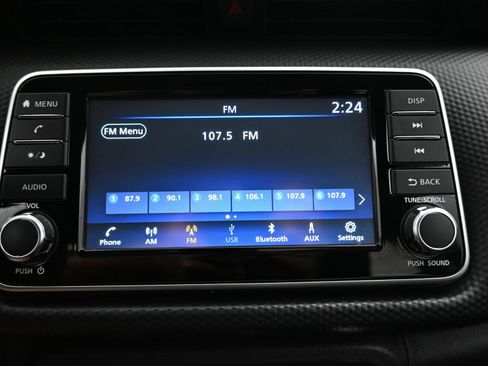 Used 2022 Nissan Kicks S FWD image 15