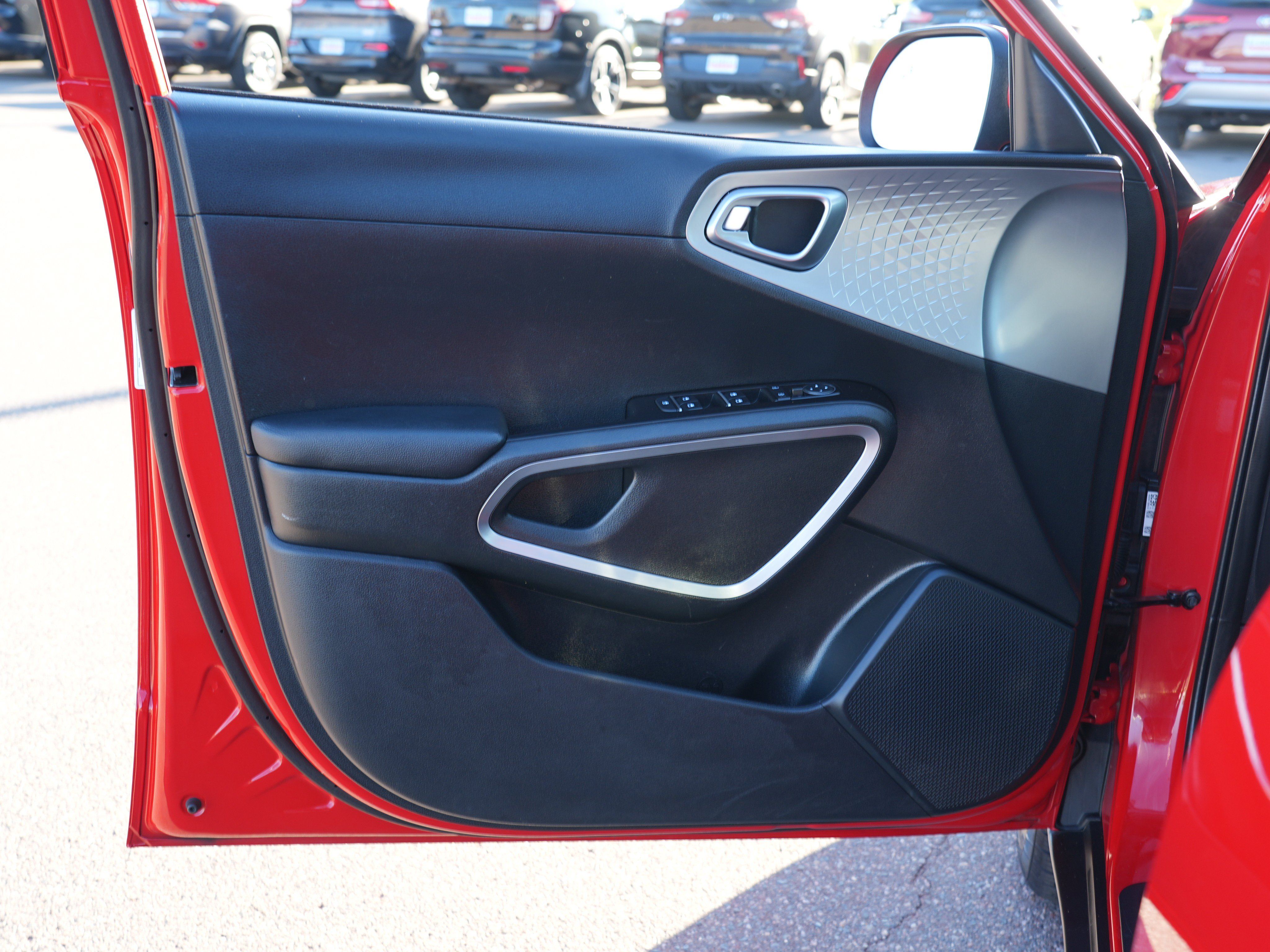Used 2024 Kia Soul LX w/ Option Group 015 FWD image 14