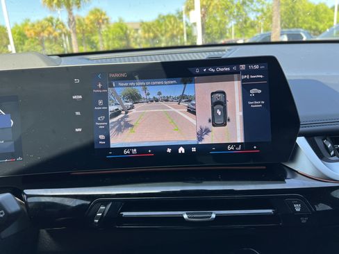 Used 2025 BMW X1 xDrive28i w/ Premium Package image 24