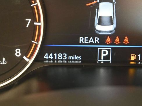 Used 2025 Nissan Altima 2.5 SV FWD image 30