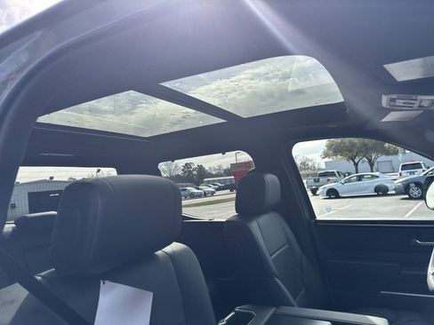 New 2025 Toyota Tundra Platinum image 30