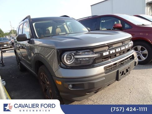 Used 2022 Ford Bronco Sport Outer Banks w/ Tech Package AWD/4WD image 1