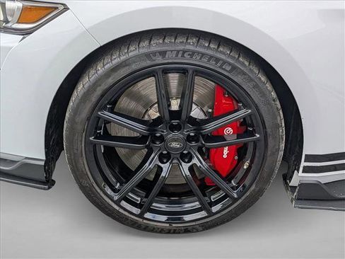Used 2020 Ford Mustang Shelby GT500 w/ Technology Package RWD image 29