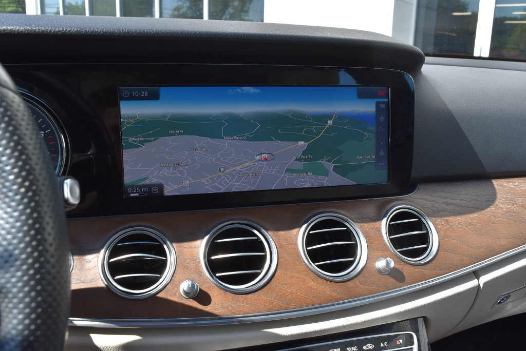 Used 2017 Mercedes-Benz E 300 w/ Premium 1 Package image 15