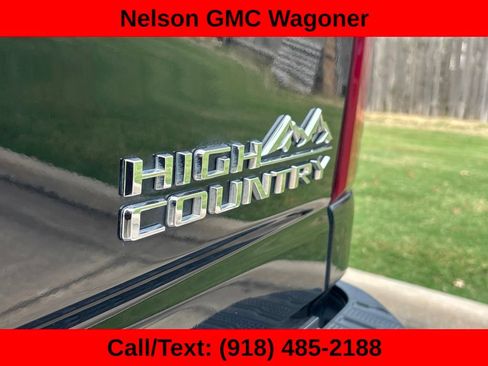 Used 2022 Chevrolet Silverado 2500 High Country w/ Safety Package II AWD/4WD image 10