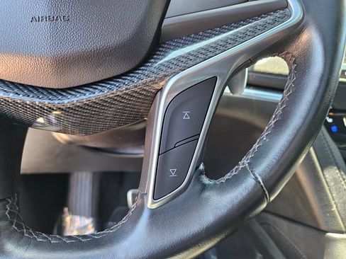 Used 2024 Cadillac XT5 Sportv w/ Technology Package AWD/4WD image 33