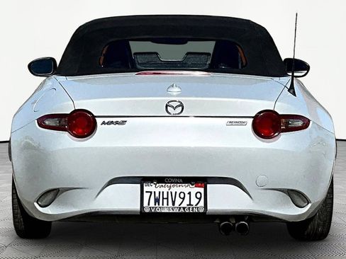 Used 2016 MAZDA MX-5 Miata Grand Touring RWD image 5