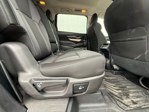 Used 2022 Subaru Ascent Premium w/ Convenience Package AWD/4WD image 23