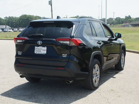 Used 2023 Toyota RAV4 XLE w/ Convenience Package AWD/4WD image 20