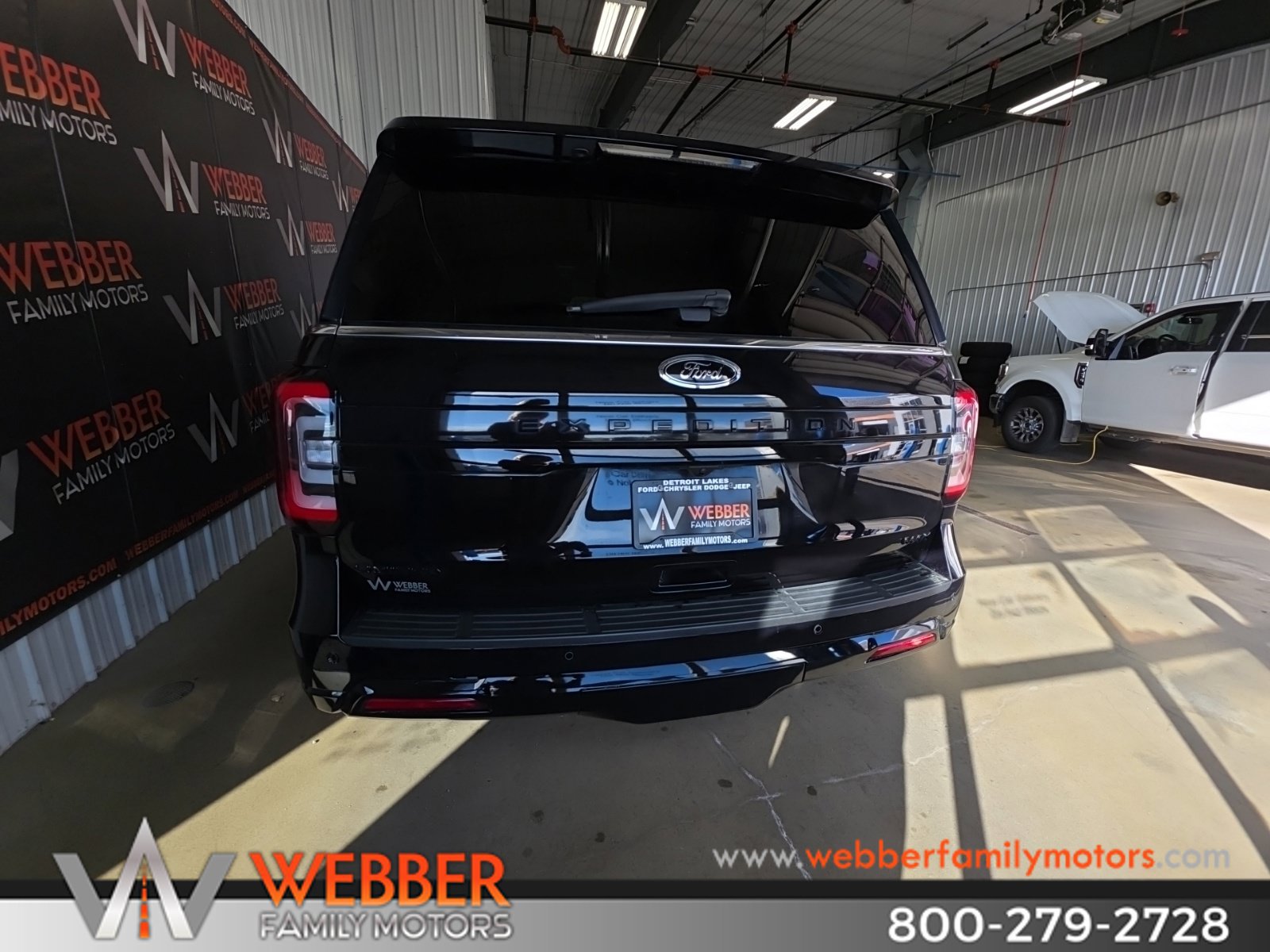 Used 2023 Ford Expedition Max Limited AWD/4WD image 8
