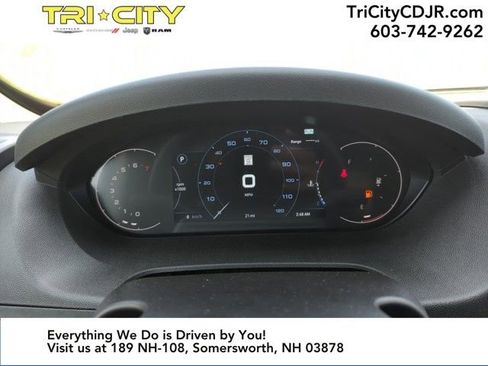 New 2025 RAM ProMaster 3500 w/ Quick Order Package 22G SLT image 22