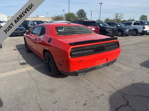 Used 2023 Dodge Challenger SXT w/ Blacktop Package image 7