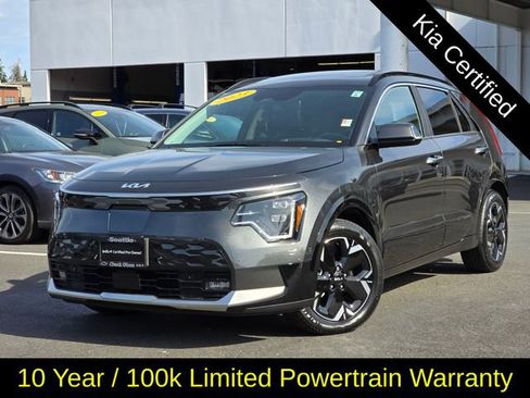 Certified 2023 Kia Niro Wave FWD image 1