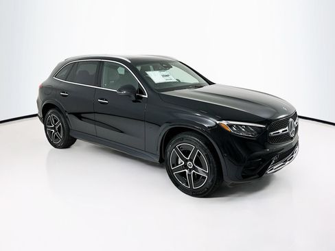New 2026 Mercedes-Benz GLC 300 image 1
