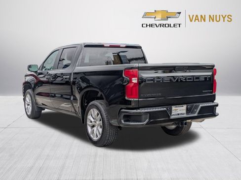 Used 2022 Chevrolet Silverado 1500 Custom w/ LPO, Dark Essentials Package RWD image 7