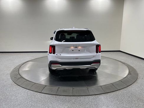 New 2026 Kia Sorento S image 6