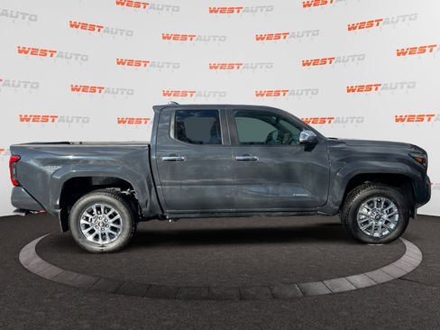 Used 2024 Toyota Tacoma Limited image 6