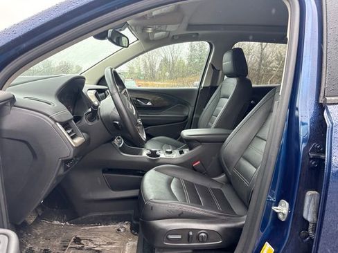 Used 2022 GMC Terrain Denali w/ LPO, Floor Liner Package AWD/4WD image 4