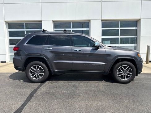 Used 2021 Jeep Grand Cherokee Limited w/ Trailer Tow Group IV AWD/4WD image 3