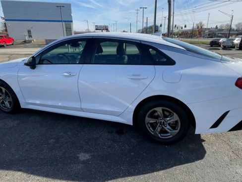 Used 2022 Kia K5 LXS image 7