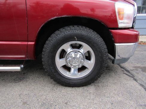Used 2007 Dodge Ram 3500 Truck SLT RWD image 2